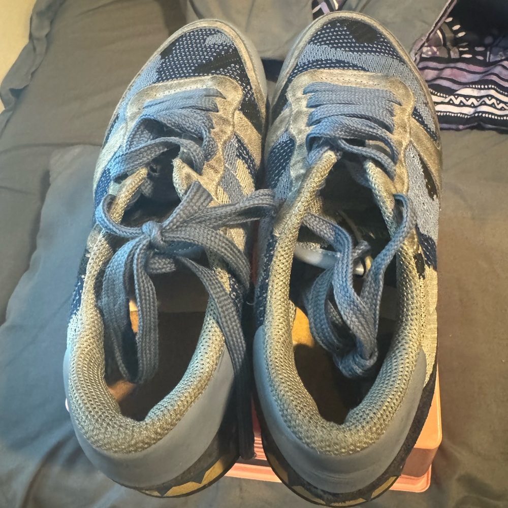Valentino Garavani
Mesh Fabric Camouflage Rockrunner Sneakers